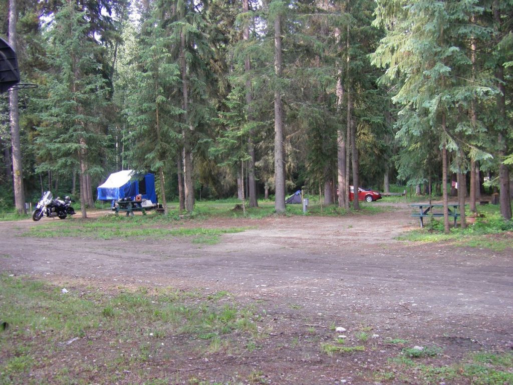 camping in valemount